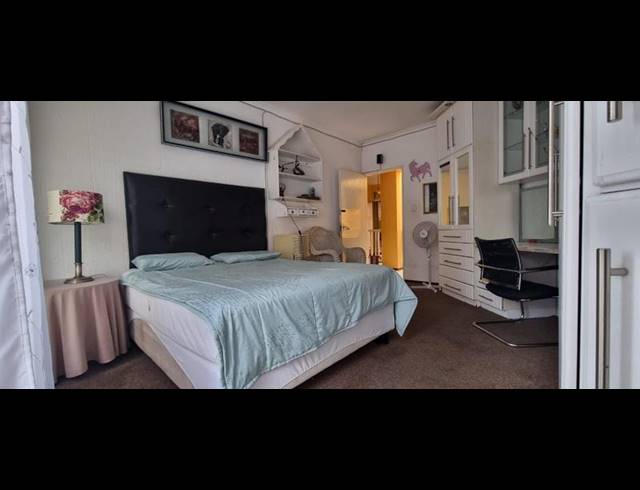 25 BEDROOM HOUSE FOR SALE IN KENSINGTON
